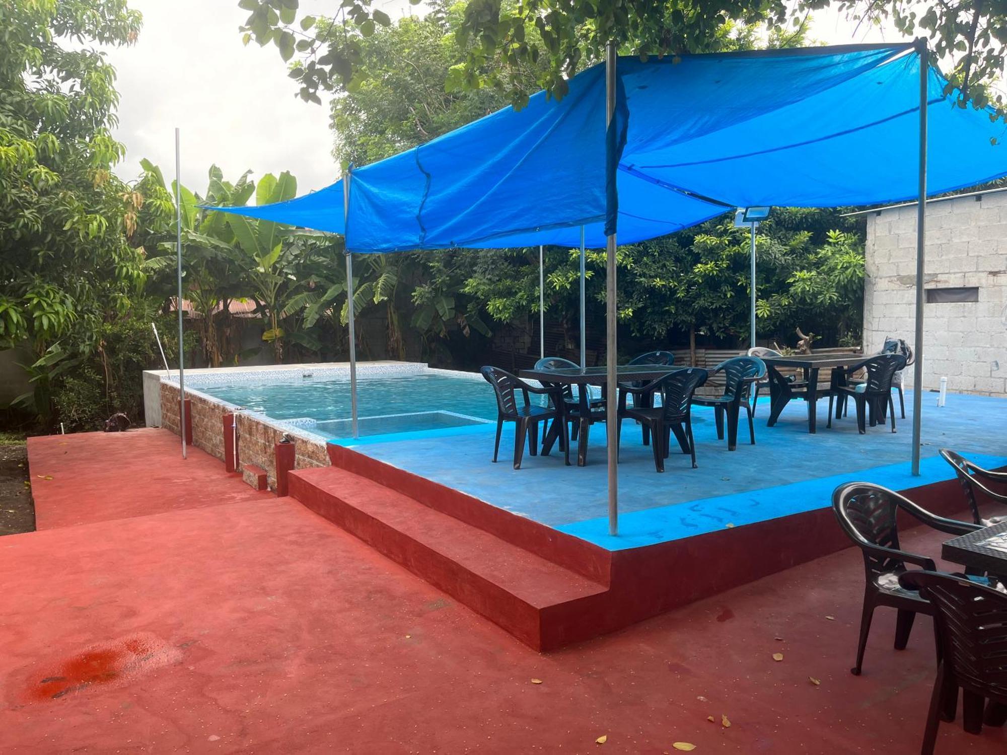 Hotel Chulamar, Piscina Y Restaurante 에스쿠인틀라 외부 사진