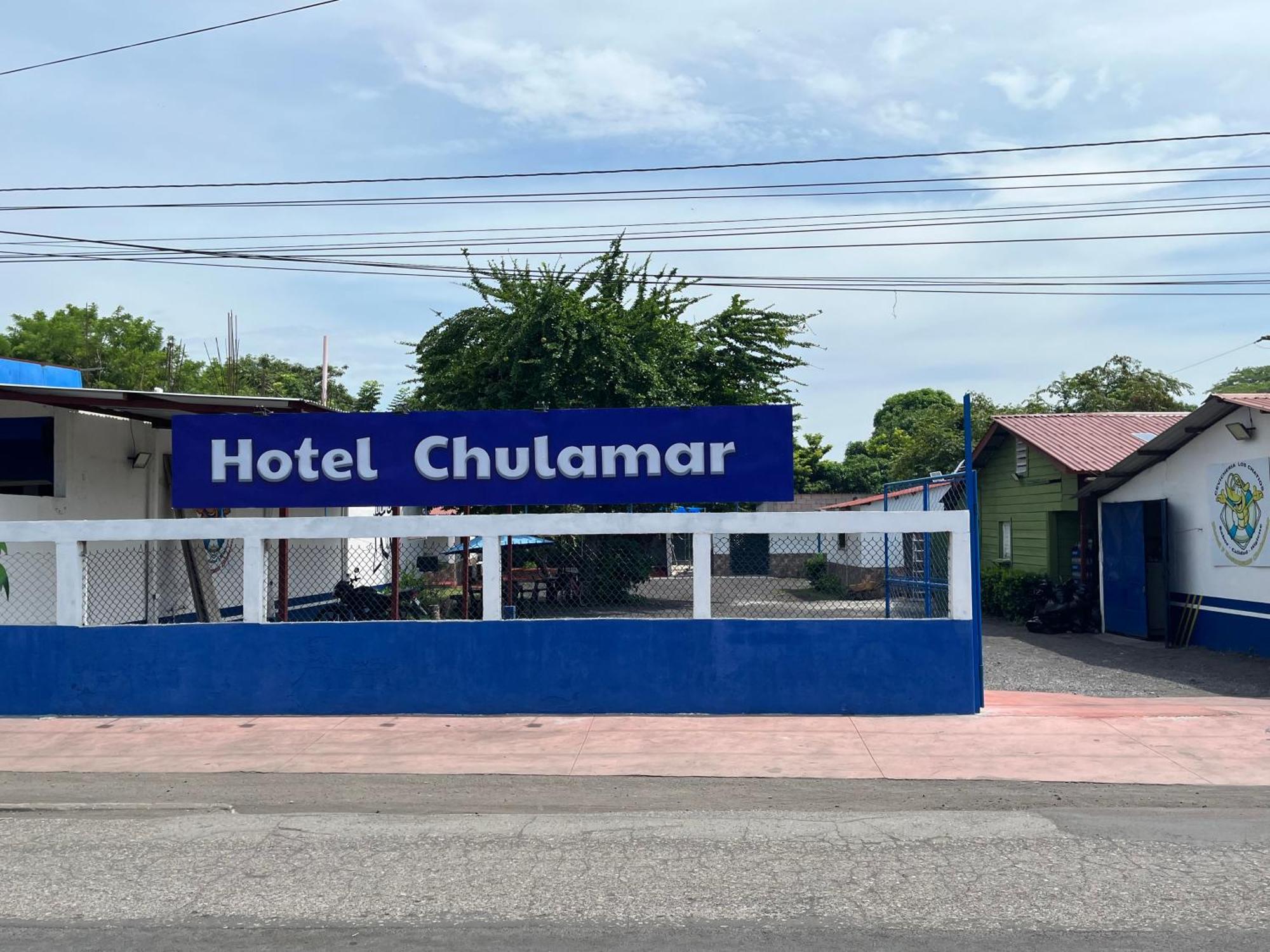 Hotel Chulamar, Piscina Y Restaurante 에스쿠인틀라 외부 사진